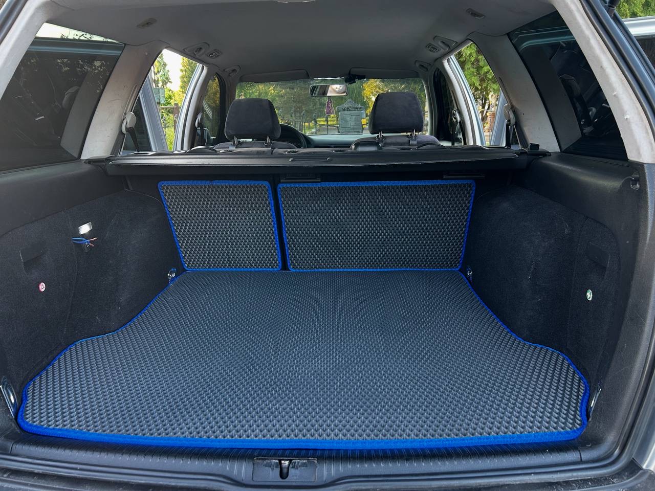 Avto_EVA_Praha práce