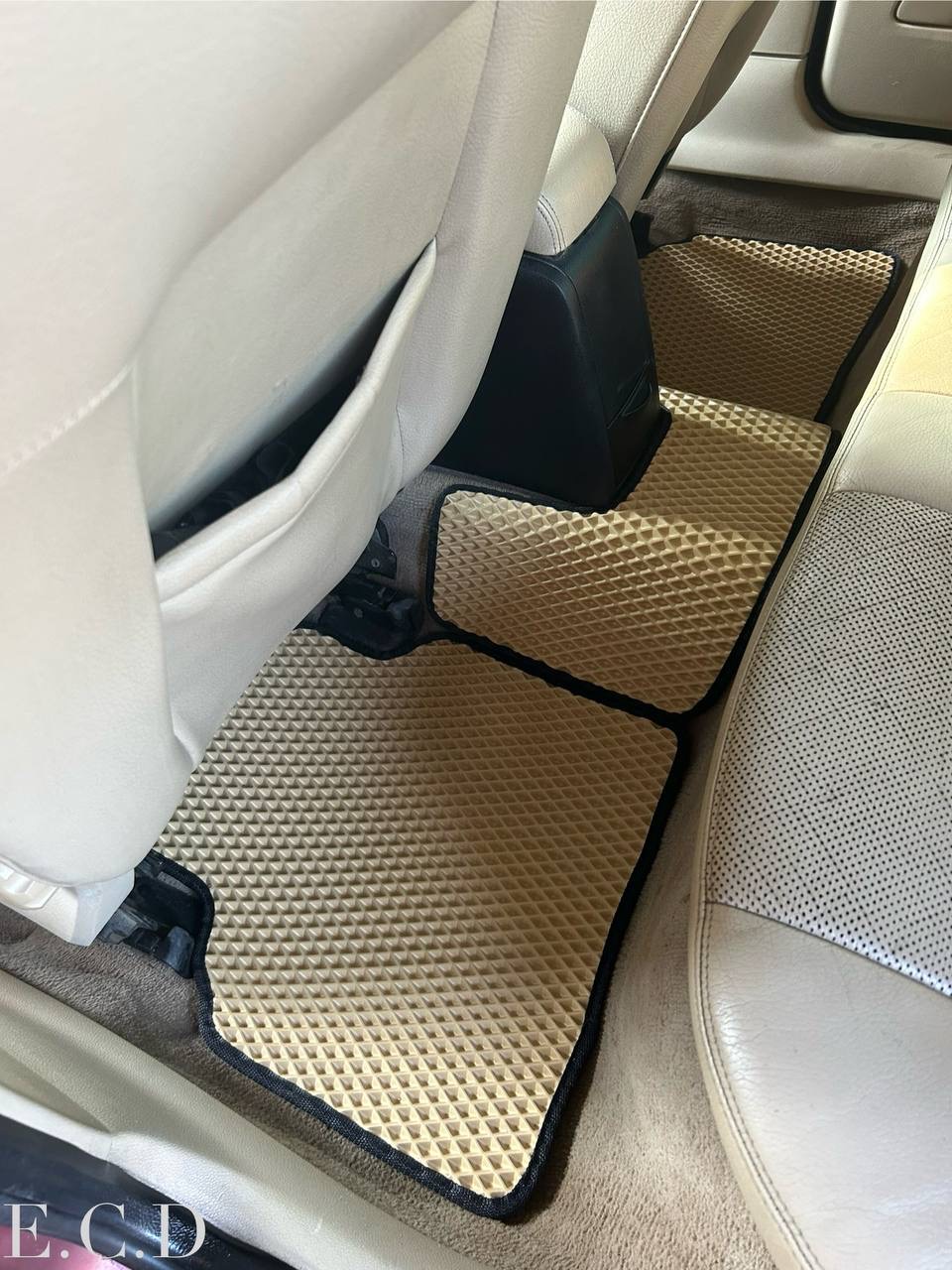 Avto_EVA_Praha práce