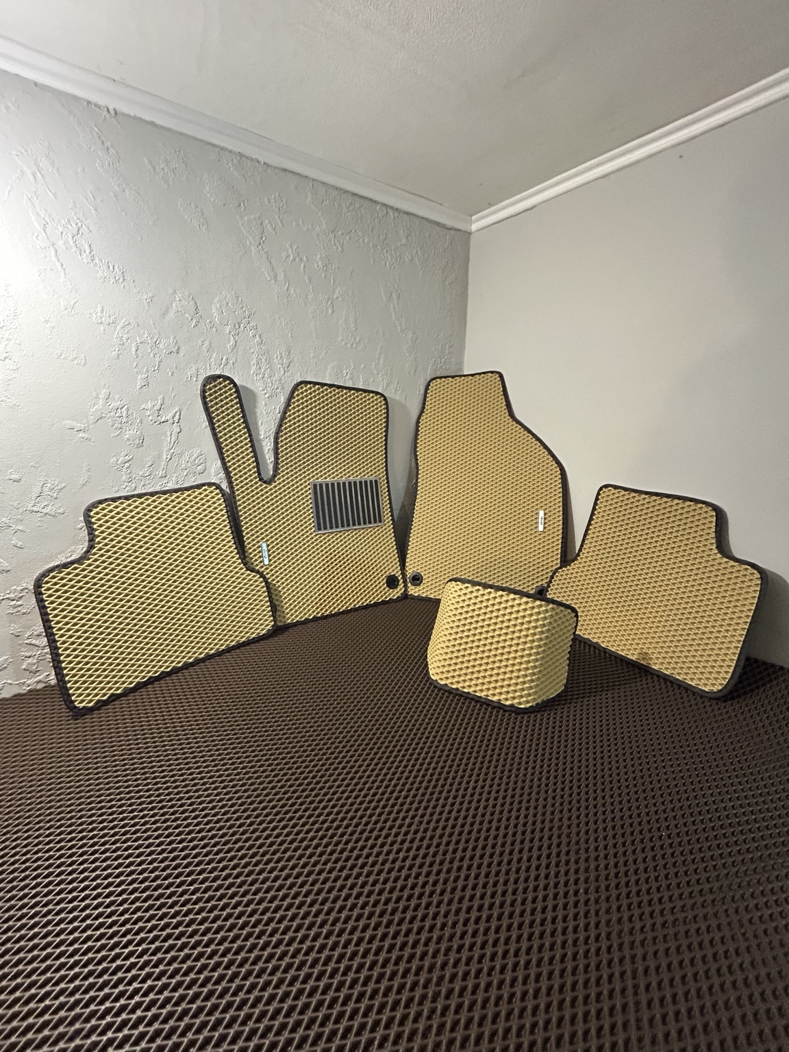 Avto_EVA_Praha práce